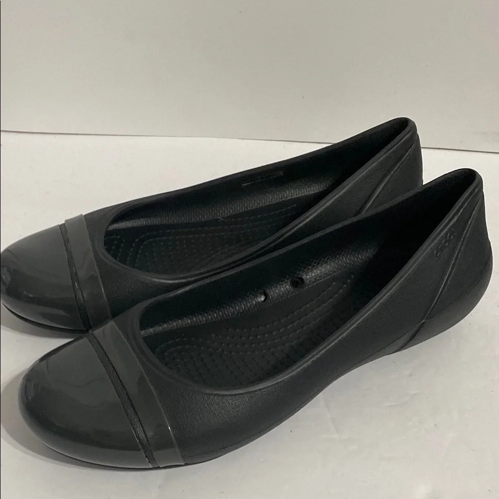 Crocs 7 Women's Black Cap Toe Slip On Flat Heel Casual Ballet Shoes